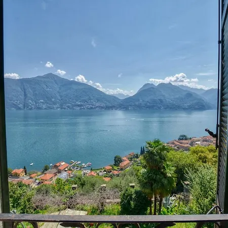 Apartamento Pezzo 3-bedroom Lakeview With Shared Garden And Terrace